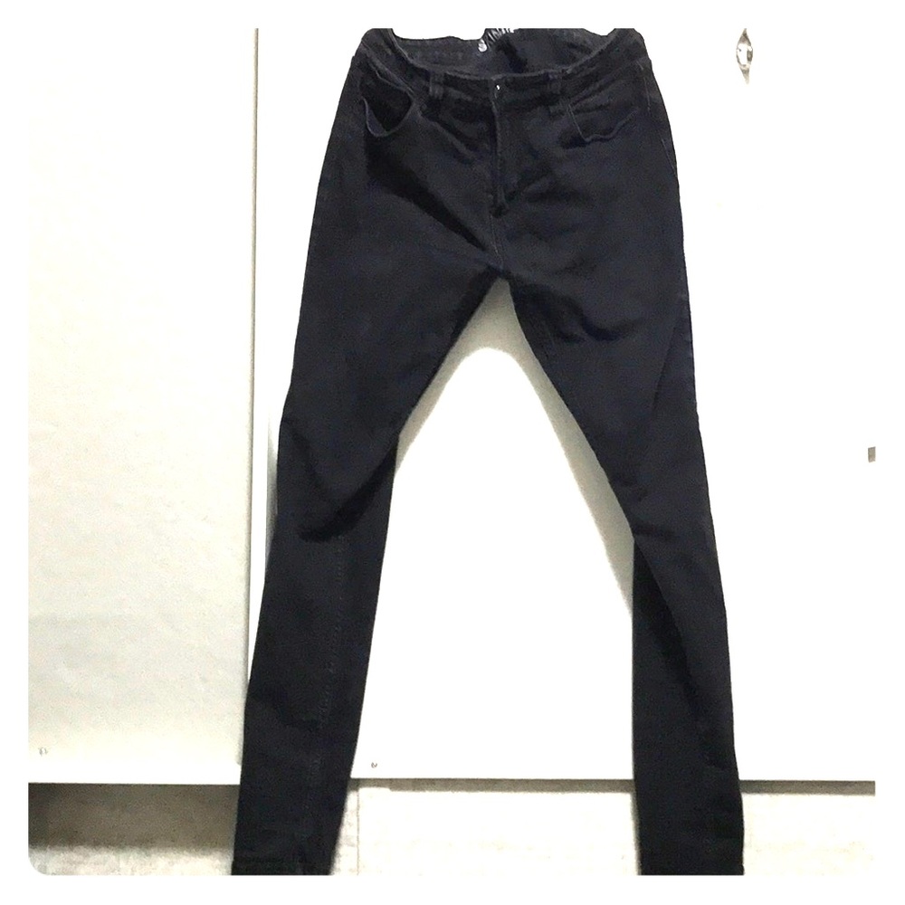 A black men jeans